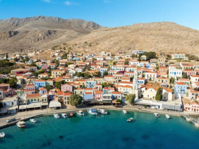 Yellow Oasis traditional home with sea view - Dodekanes Halki